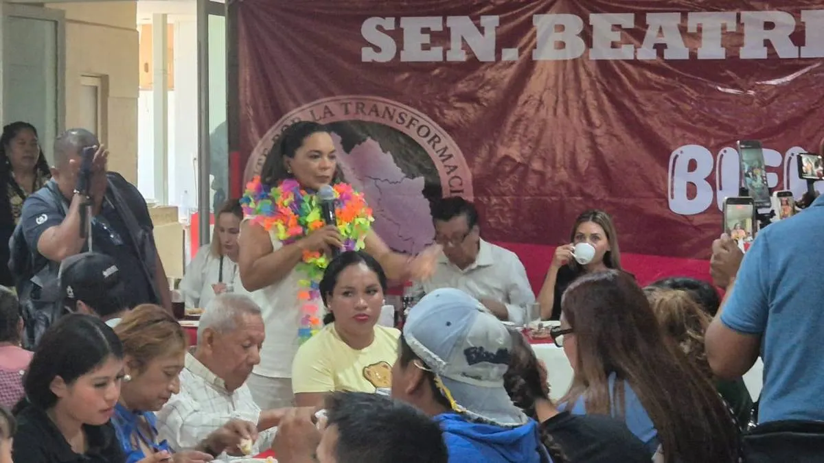 Pioquinto Damián se suma a Beatriz Mojica durante asamblea en Chilpancingo