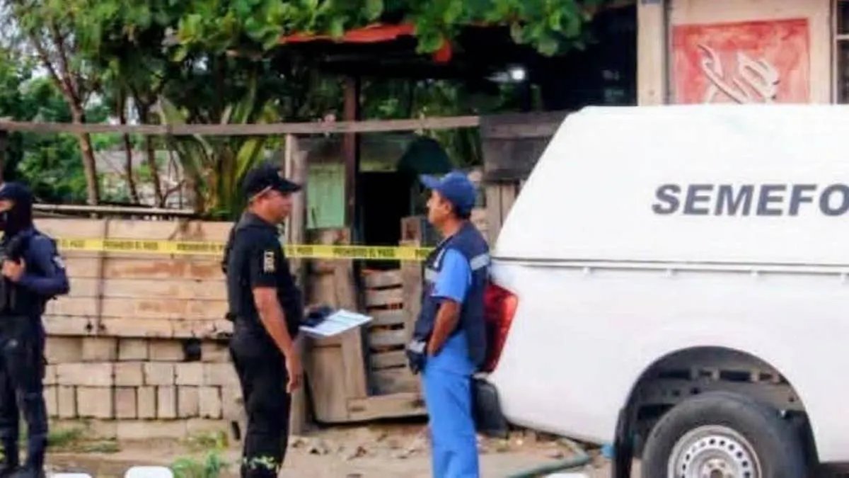 Irrumpen dos veces en una vivienda y ejecutan a dos hermanos en Llano Largo de Acapulco