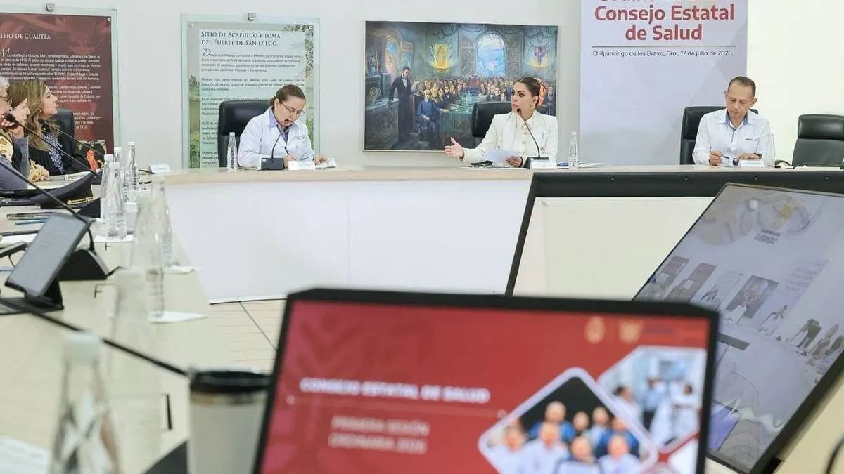 Evelyn Salgado reúne Consejo Estatal de Salud para revisar medicinas y programas prioritarios