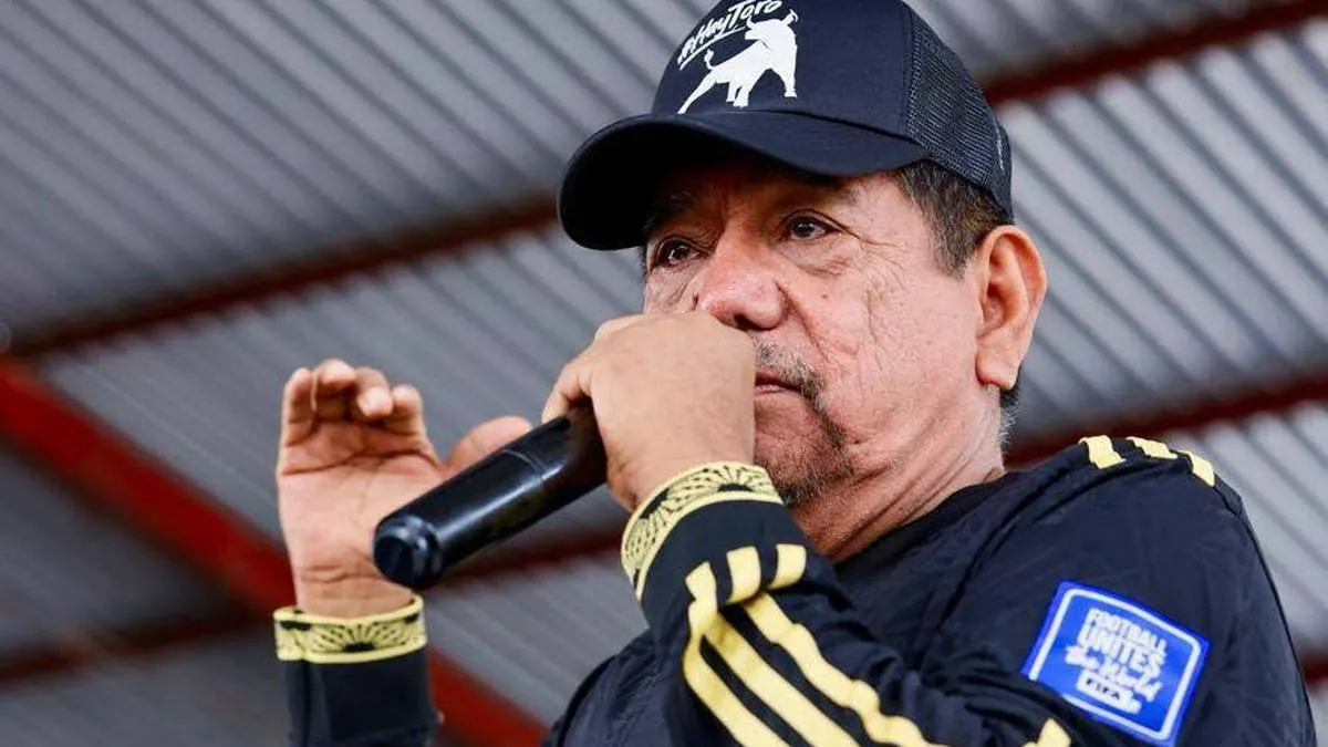 El tiempo de recoger las banderas