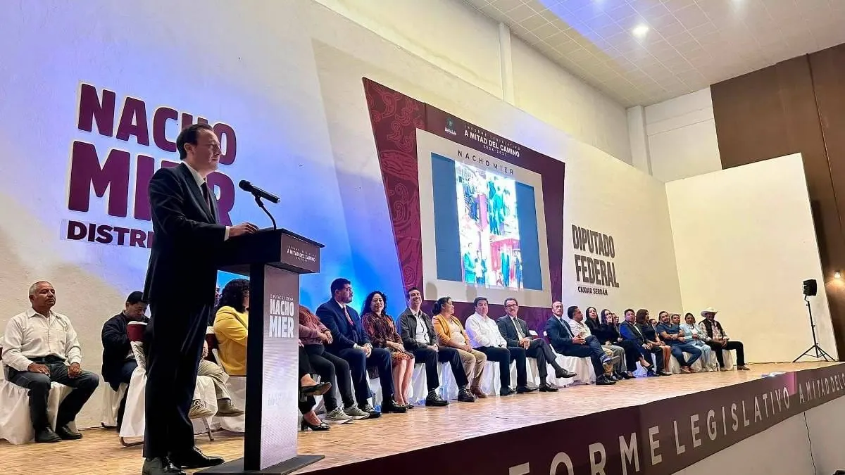 Nacho Mier Bañuelos destaca trabajo en territorio y 22 iniciativas en su informe legislativo