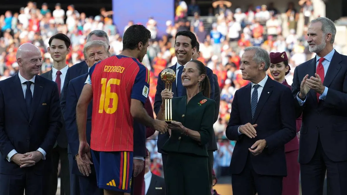 Sheinbaum asegura que México fue "la mejor sede" del Mundial 2026 y felicita a España por el título