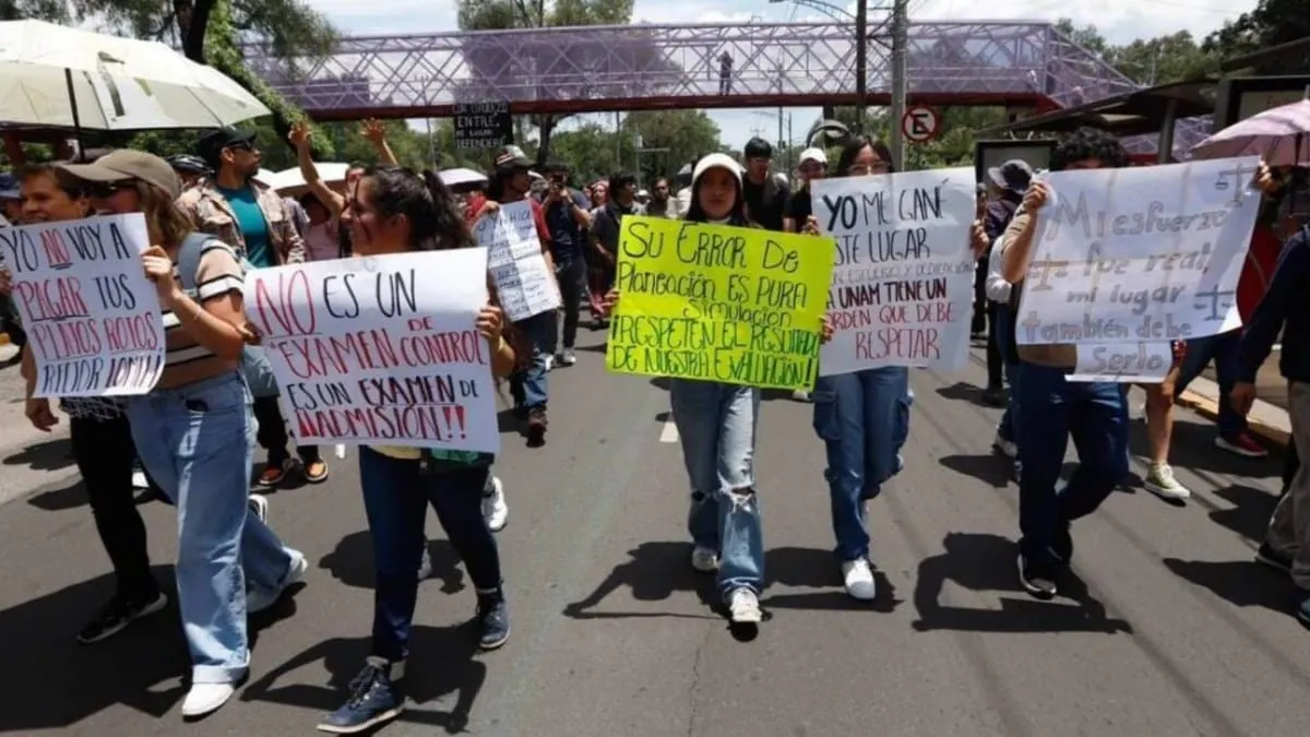“Que respeten nuestro esfuerzo”: aceptados de la UNAM rechazan repetir examen y presentan amparos