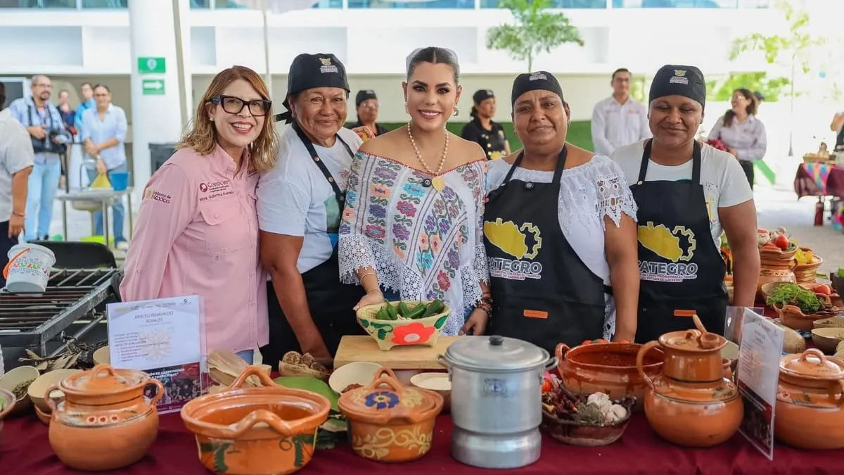 Certifican a 81 cocineras y cocineros tradicionales de Guerrero