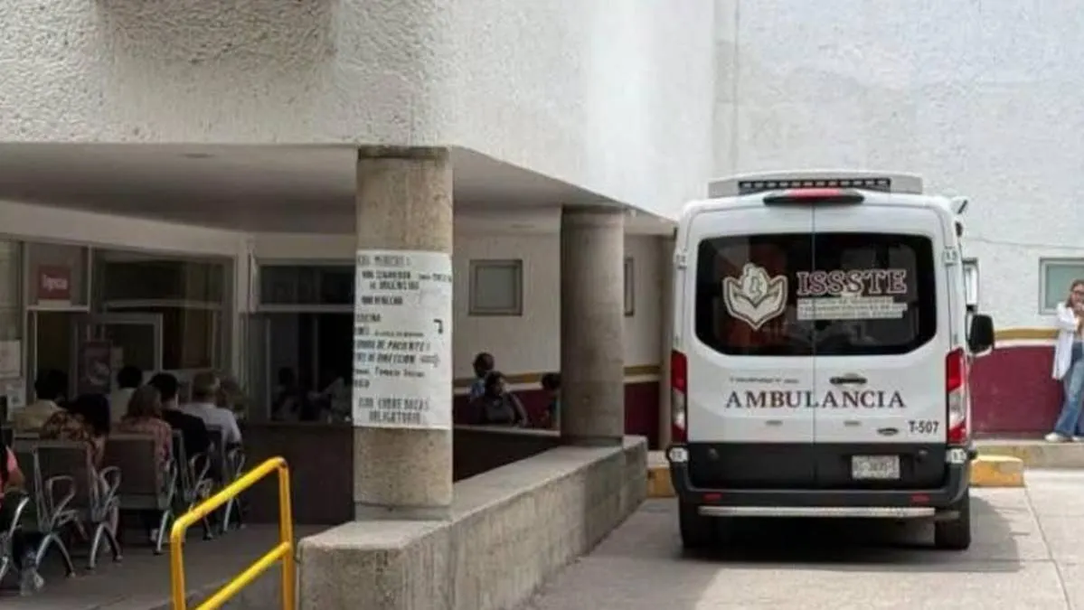 Choferes del ISSSTE en Guerrero advierten paro de ambulancias por adeudo