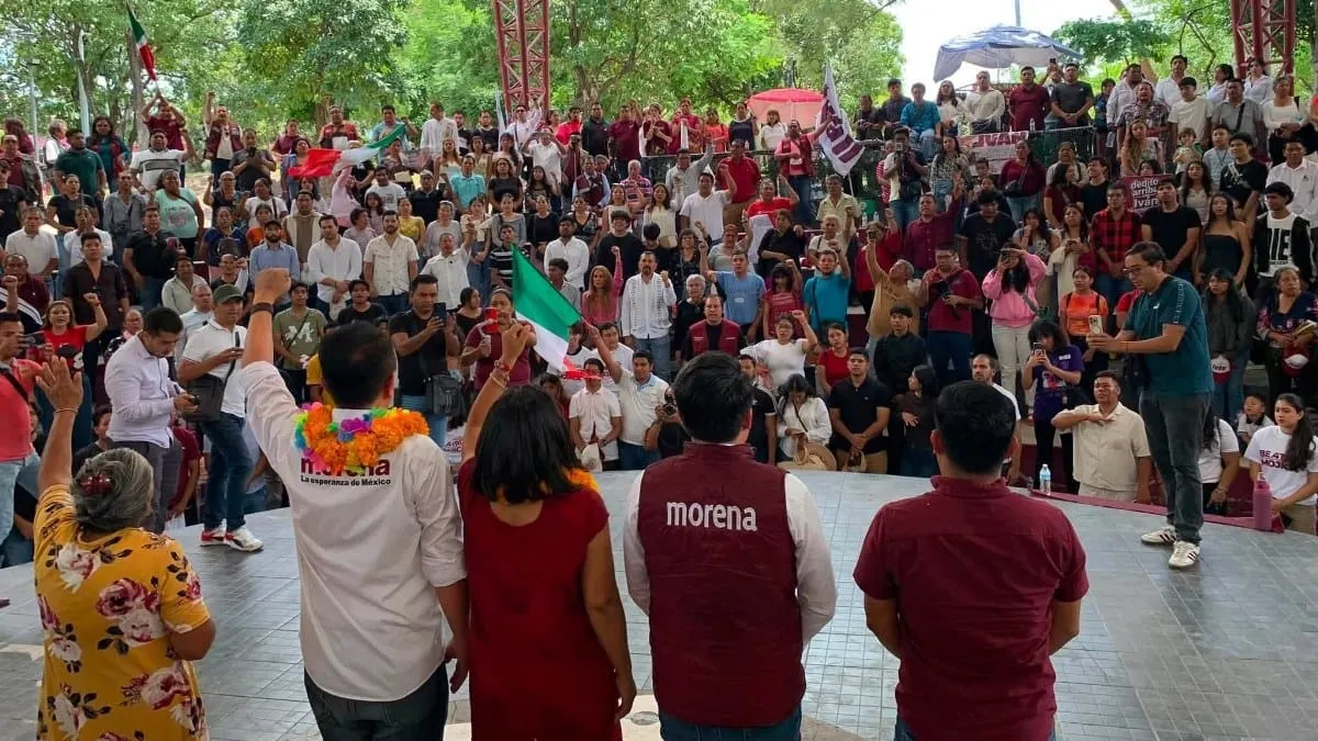 Se le sale de control la asamblea a la dirigencia de Morena ante la presión de los grupos locales