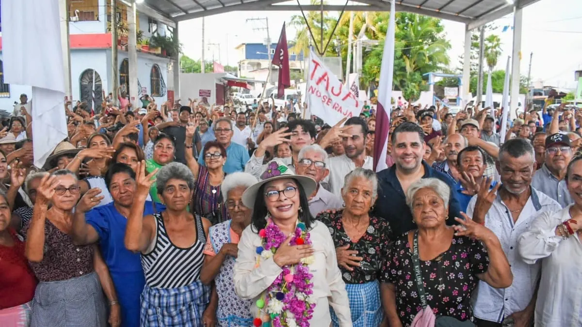 Esthela Damián reúne a más de 2 mil personas en asamblea en Lomas de Chapultepec