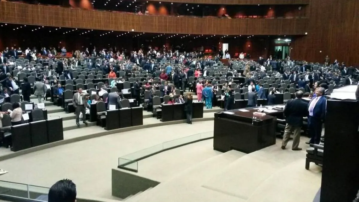 Morena frena el acelerador ante reforma de Sheinbaum sobre doble nacionalidad
