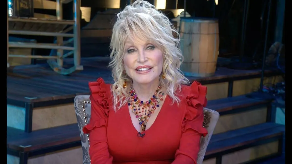 Muere Dolly Parton a los 80 años, una de las grandes figuras del country