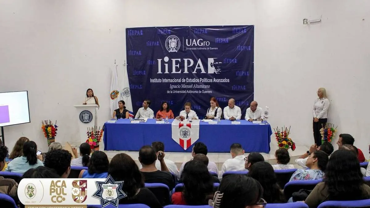 Acoso, miradas y silbidos: mujeres se sienten inseguras en el transporte público de Guerrero