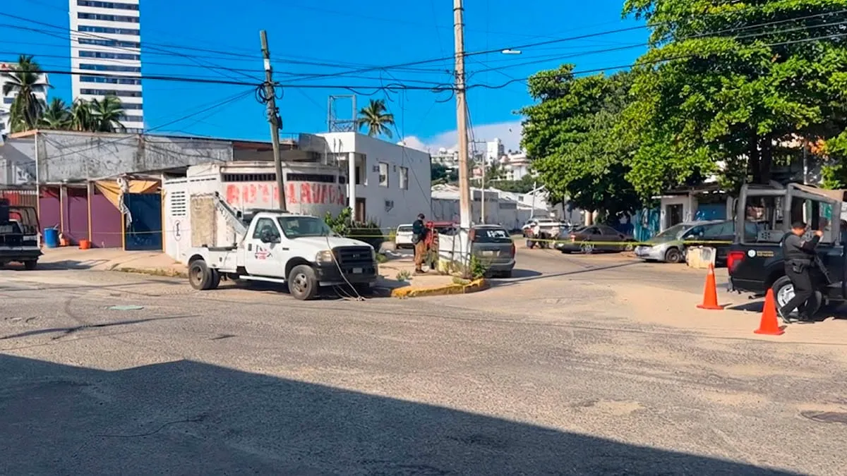 Matan a balazos a un hombre en Las Playas de Acapulco, a metros del Club de Yates