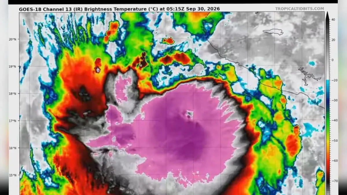 “Rachel” se fortalece como huracán categoría 1 y permanece frente a Jalisco; mantienen vigilancia