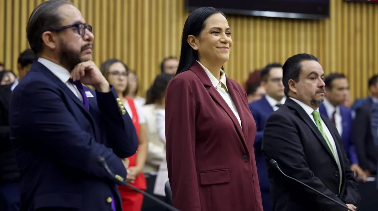 Morena llama al INE a garantizar el voto y advierte filtros para candidaturas de Morena