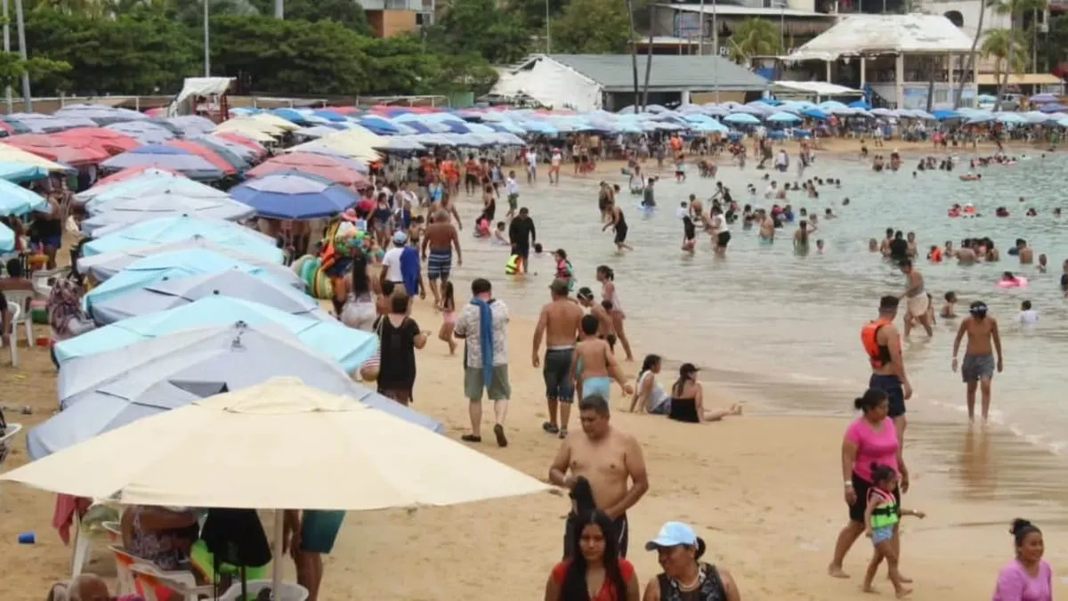 Casi un millón de turistas visitaron Acapulco durante el verano; reportan 8 mil mdp de derrama económica