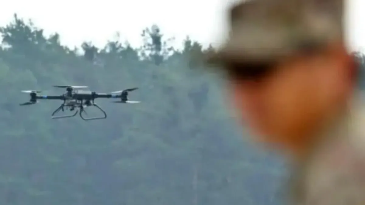 Drones derribados por EU vigilaban rutas de ‘polleros’ y alertaban sobre agentes, revela Sedena