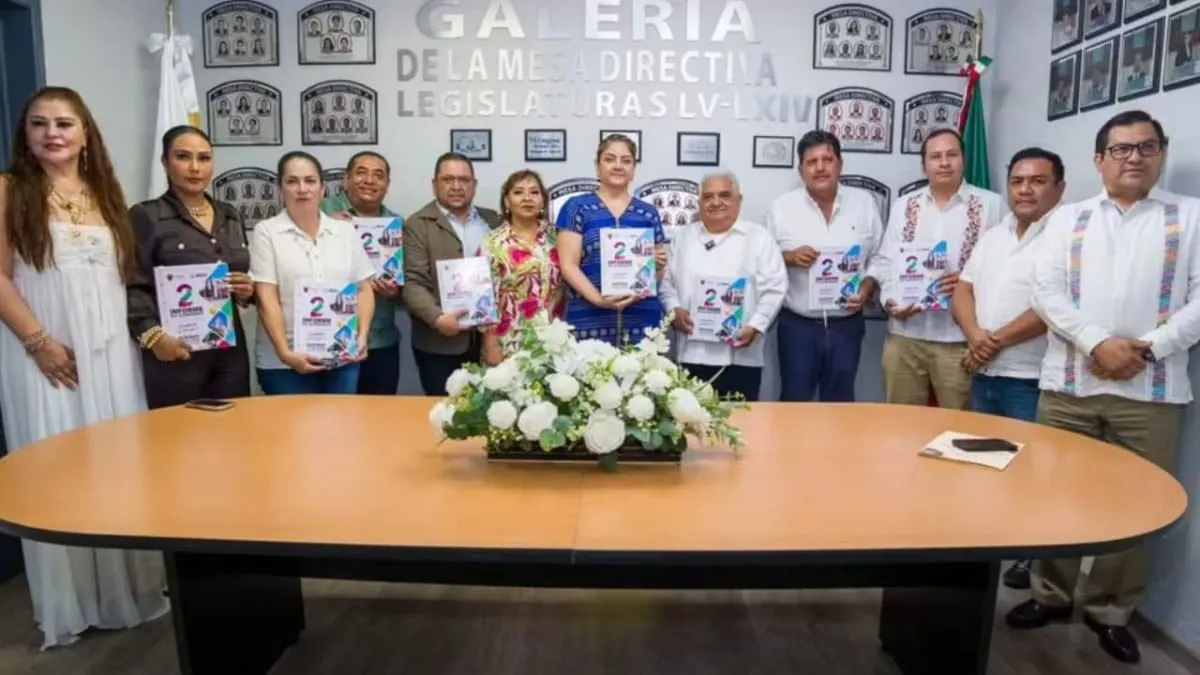 Entrega Gustavo Alarcón Segundo Informe de Gobierno ante el Congreso de Guerrero