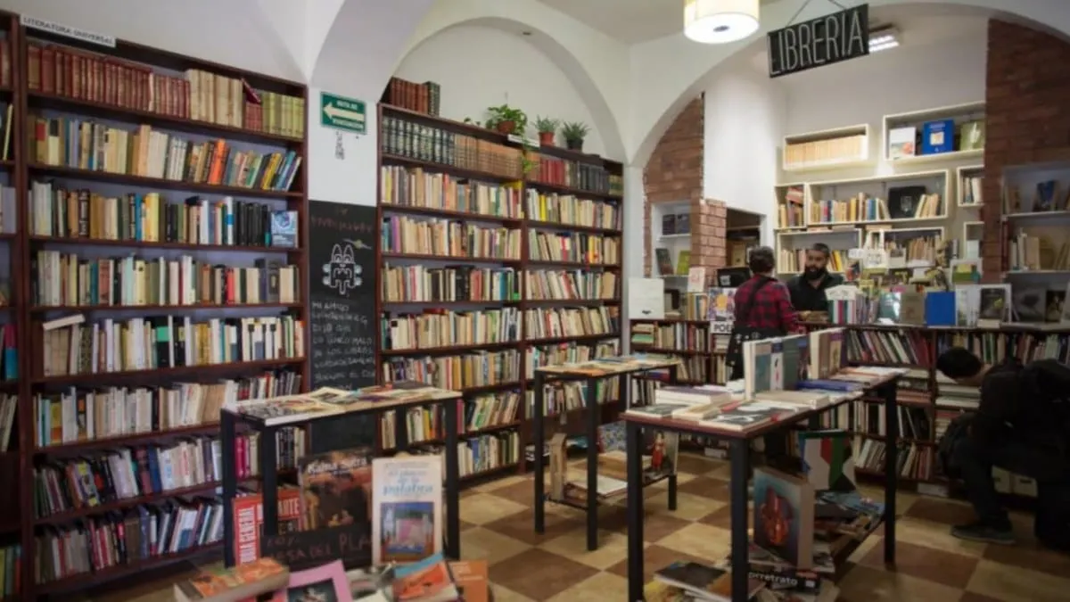 Cultura anuncia 50 mdp de apoyo a bibliotecas y tasa cero para librerías; expertos piden una política integral