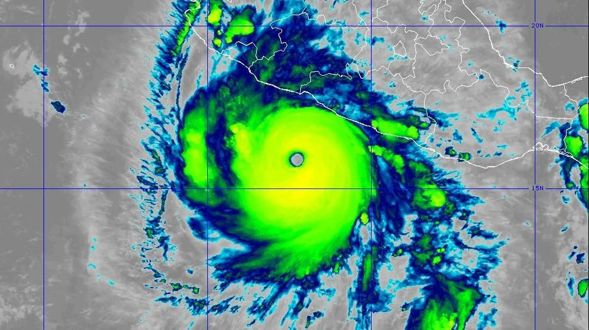 Otra vez categoría 5: Polo se fortalece con vientos de 260 km/h frente a Guerrero