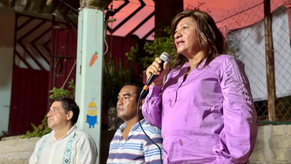 Aborda Leticia Lozano necesidades de servicios públicos en El Quemado durante reunión vecinal