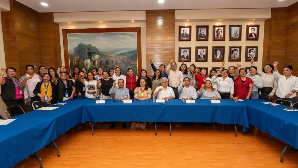 Impulsa Gustavo Alarcón capacitación financiera para mujeres emprendedoras de Chilpancingo