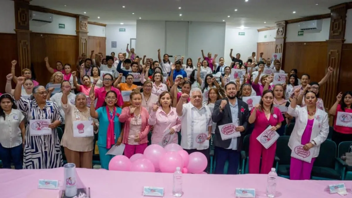 Impulsa Gustavo Alarcón prevención del cáncer de mama en Chilpancingo