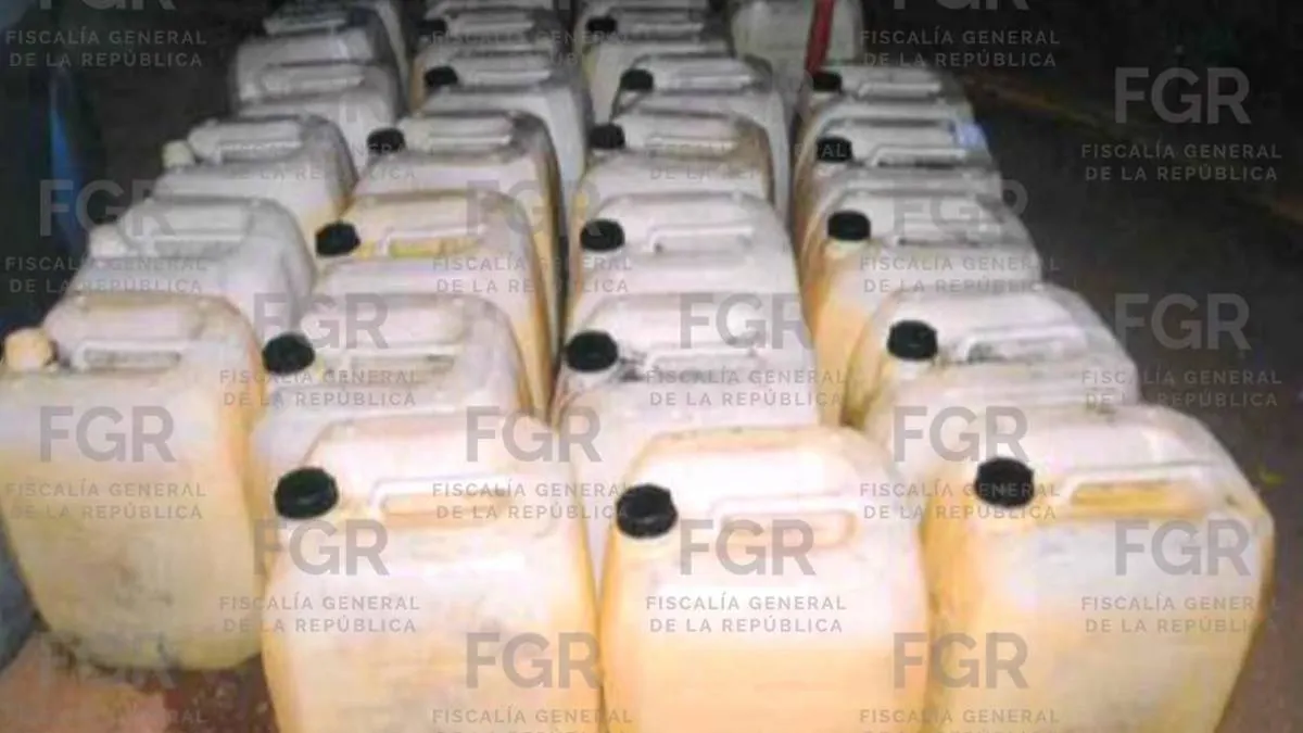 Sentencian a tres por posesión ilegal de gasolina en Guerrero
