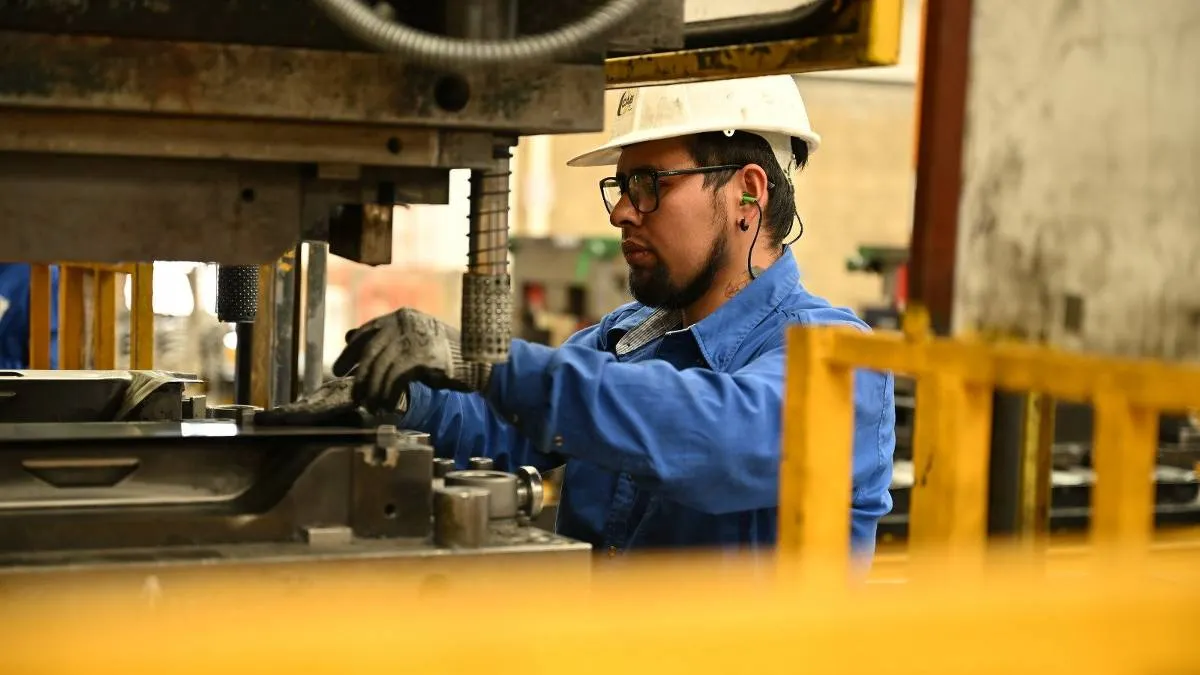 FMI eleva a 1.5% su previsión de crecimiento para México en 2026