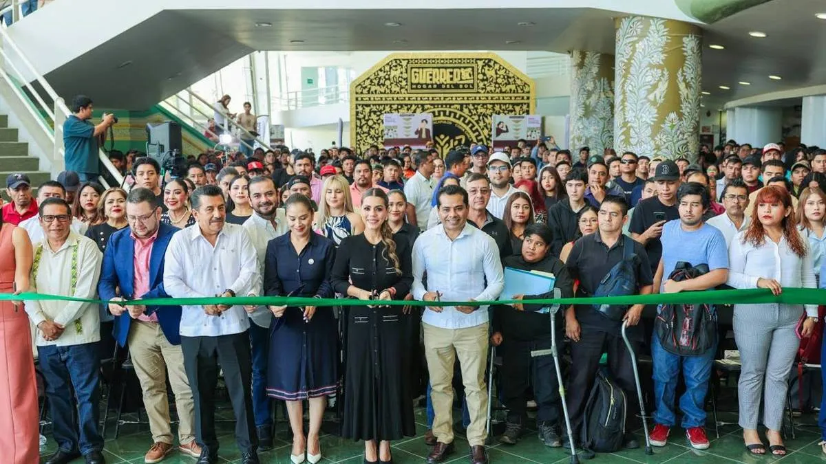 Ofertan 443 empleos para grupos vulnerables en feria laboral de Chilpancingo