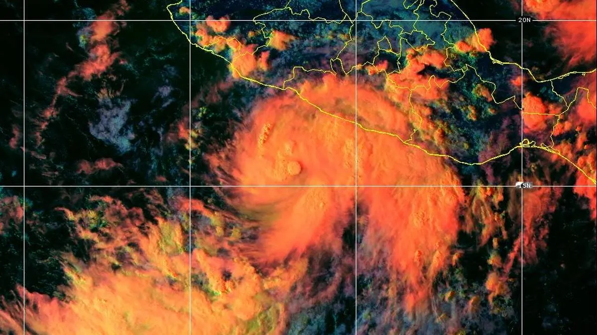 Se forma tormenta Simón al sur de México; provocará lluvias en Guerrero