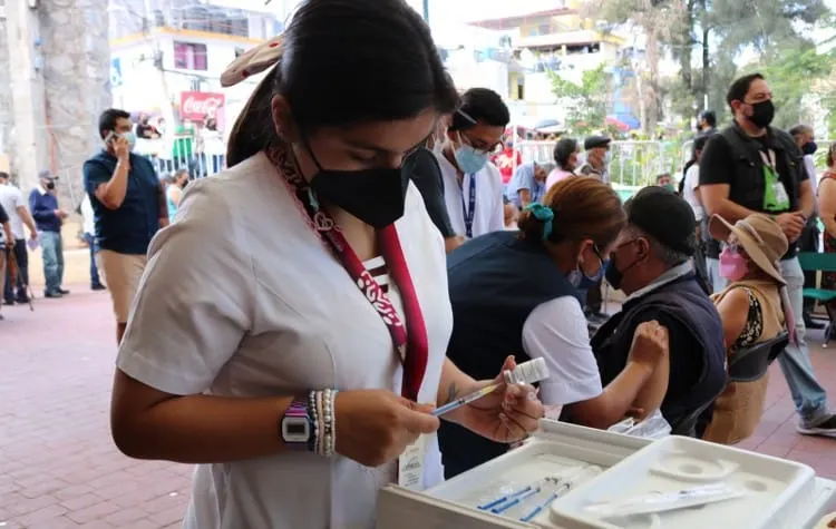 Lanza gobierno de Guerrero campaña de vacunación invernal