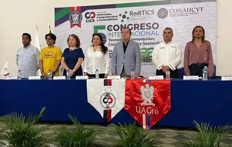 Anuncia Javier Saldaña expansión de oferta educativa en la Autónoma de Guerrero