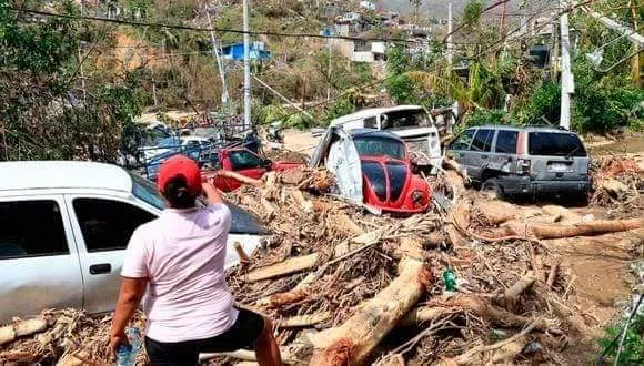 Solicita SICT 81.2 mdp para restaurar carreteras en Guerrero tras Otis