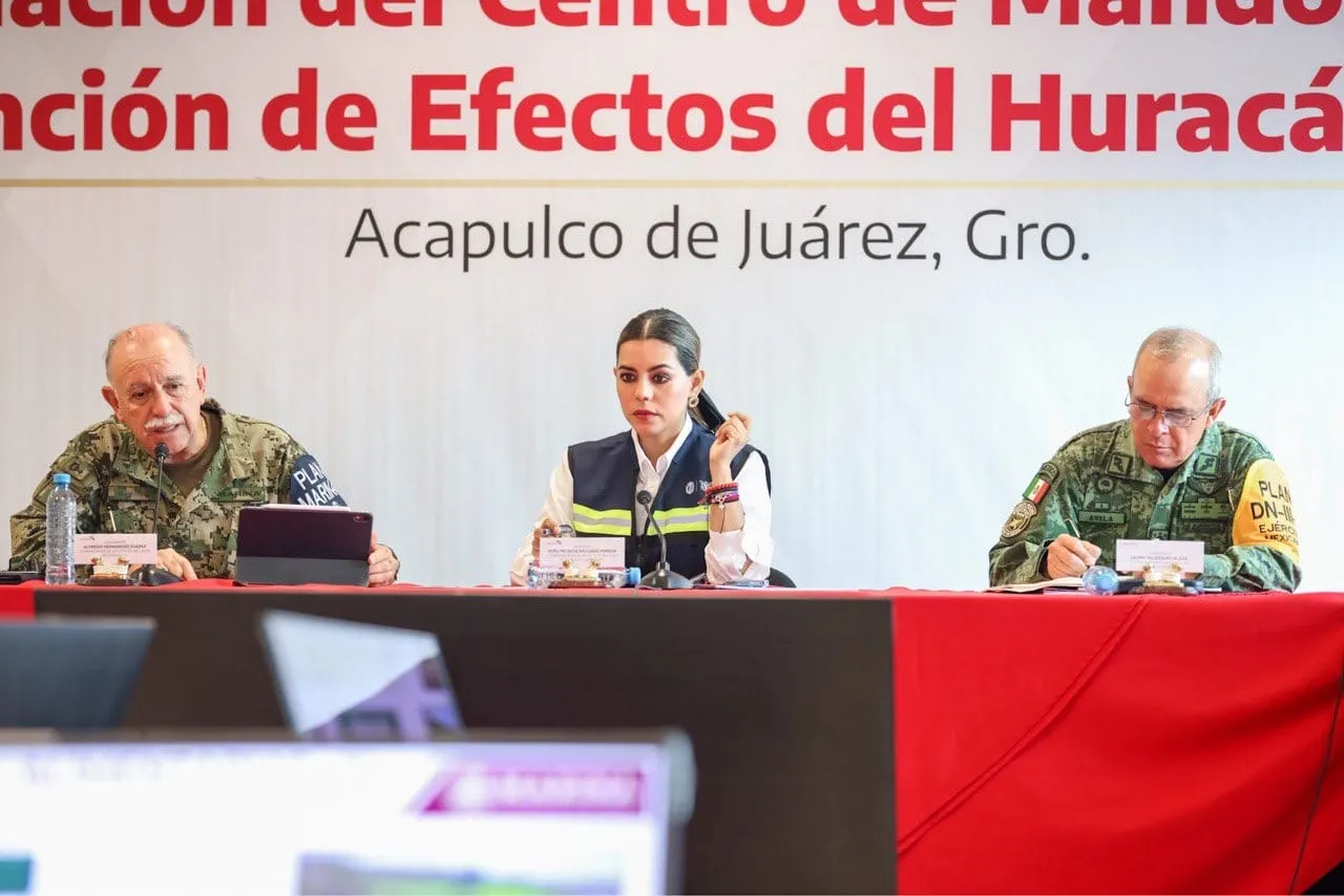 Realiza Evelyn y la Federación balance de trabajos para la reconstrucción de Acapulco y Coyuca