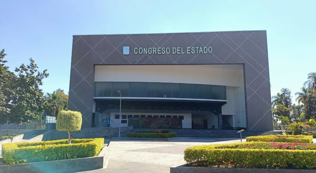 Designa Congreso de Morelos a 10 magistrados del TSJ en sesión nocturna