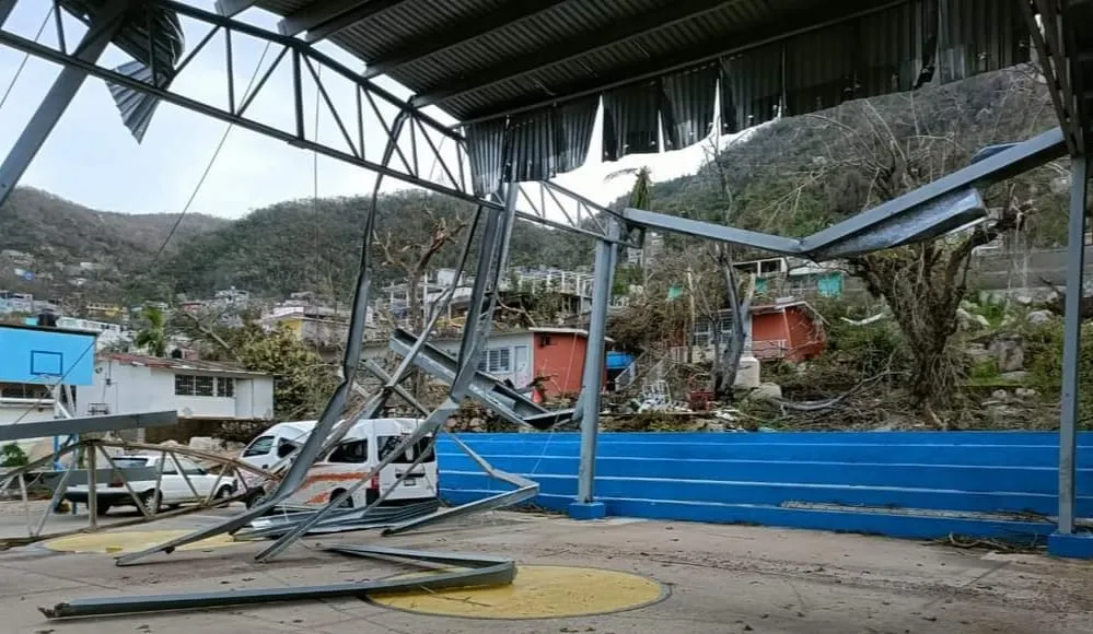 Por Otis, suspenden clases en Acapulco y Coyuca del 13 al 17 de noviembre