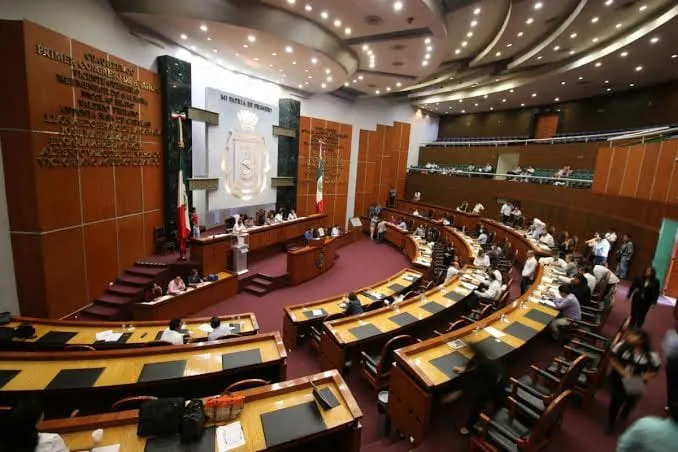 Morena dice que no rechazó crear un fideicomiso por Otis; “se analiza exhaustivamente”