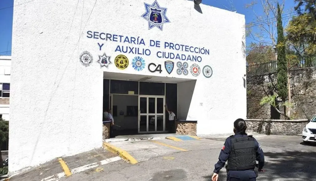 Por extorsión, vinculan a proceso a policías de Cuernavaca
