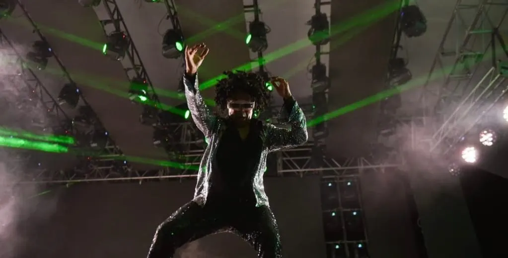 Con una noche espectacular, se presenta Polymarchs en Chilpancingo