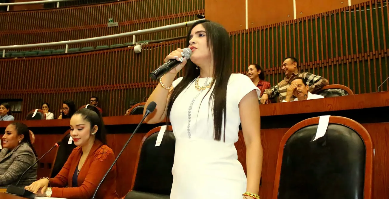 La aprobación del presupuesto de Egresos 2024 da certidumbre a Guerrero, destaca Yoloczin