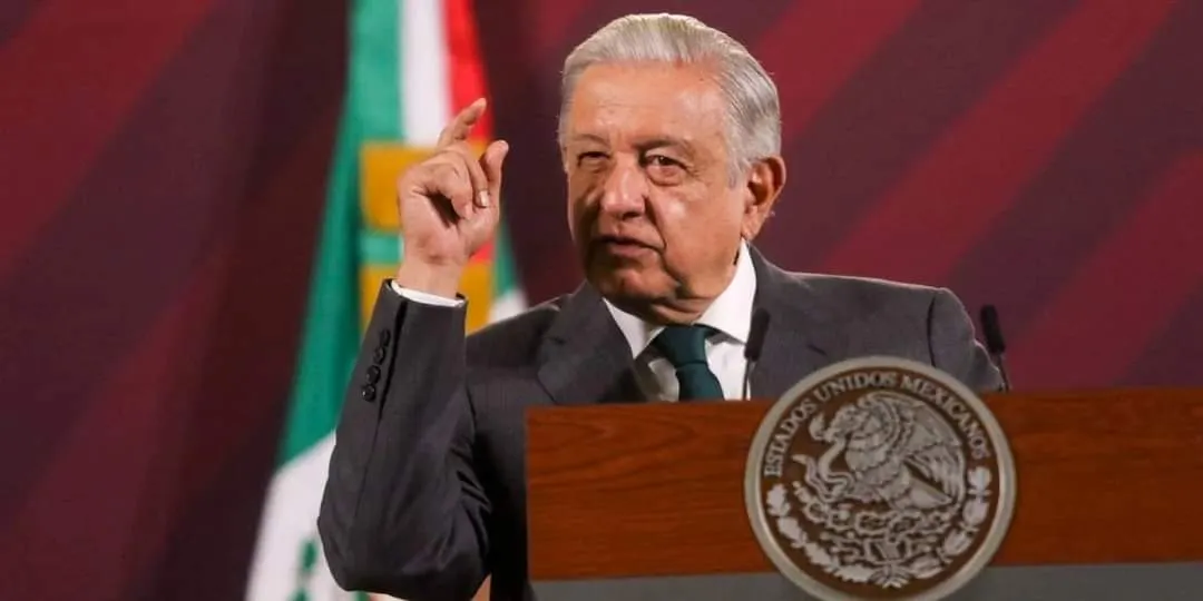 Apoyos por Otis se entregan en orden: AMLO