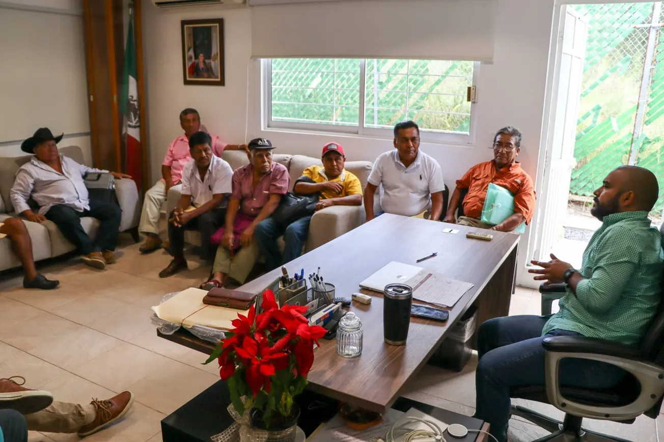 Pescadores y Sagadegro acuerdan proyecto de reordenamiento pesquero