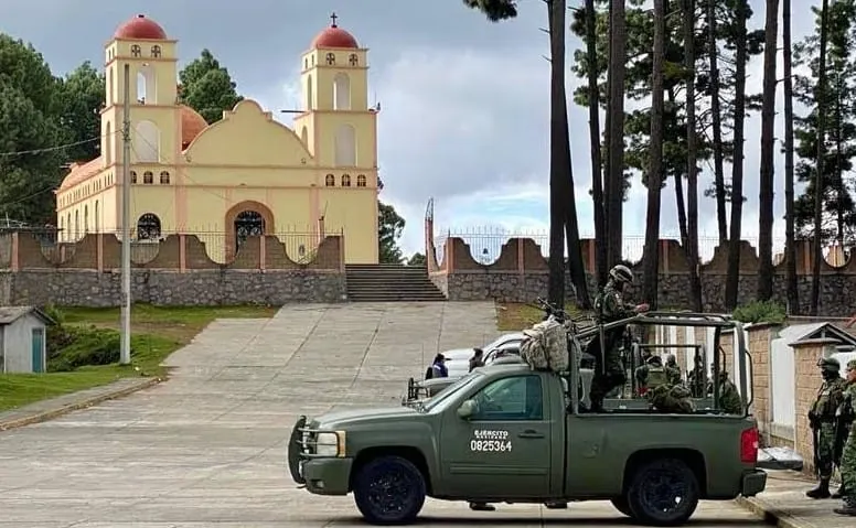 Tomó la Familia Michoacana a 8 rehenes en Texcaltitlán, incluídas dos niñas