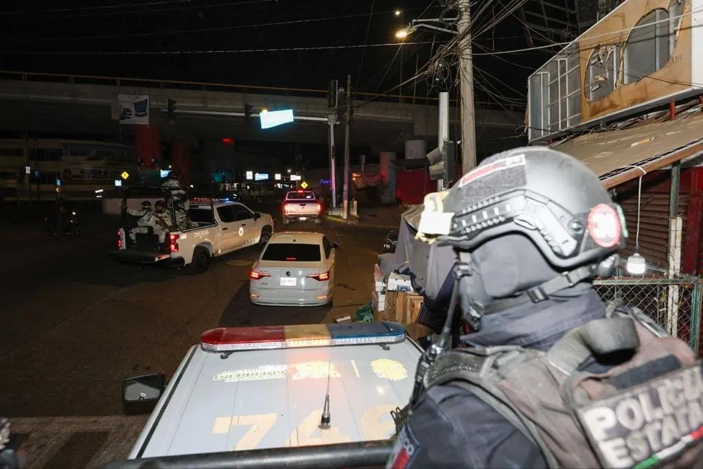 Refuerza la Policía Estatal vigilancia y seguridad en Acapulco