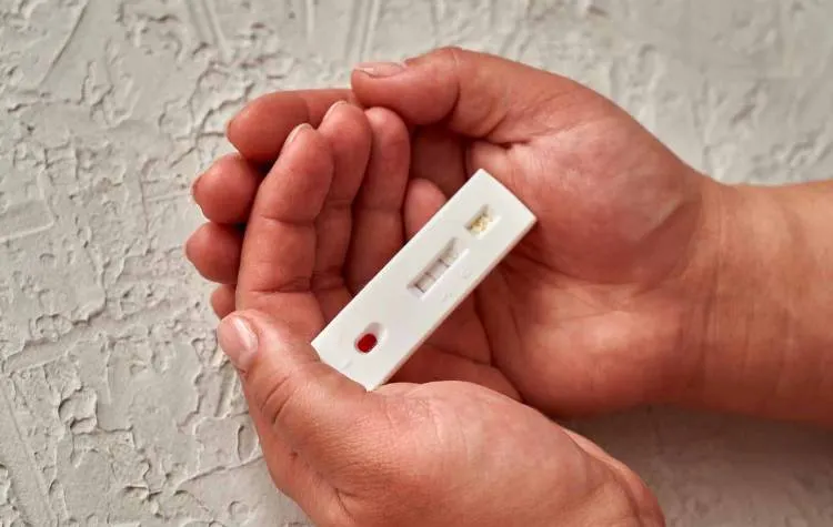 Con autoprueba, mexicanos podrán detectarse el VIH