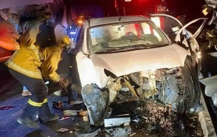 Mueren dos mujeres por accidente carretero en Copala, Guerrero