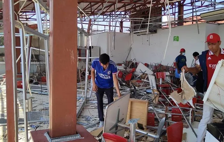 Reporta UAGro pérdidas por 300 mdp por huracán Otis