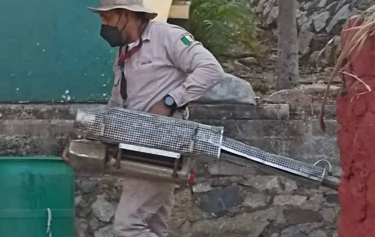 Gobierno de Guerrero contabiliza mil 871 casos de dengue en Acapulco