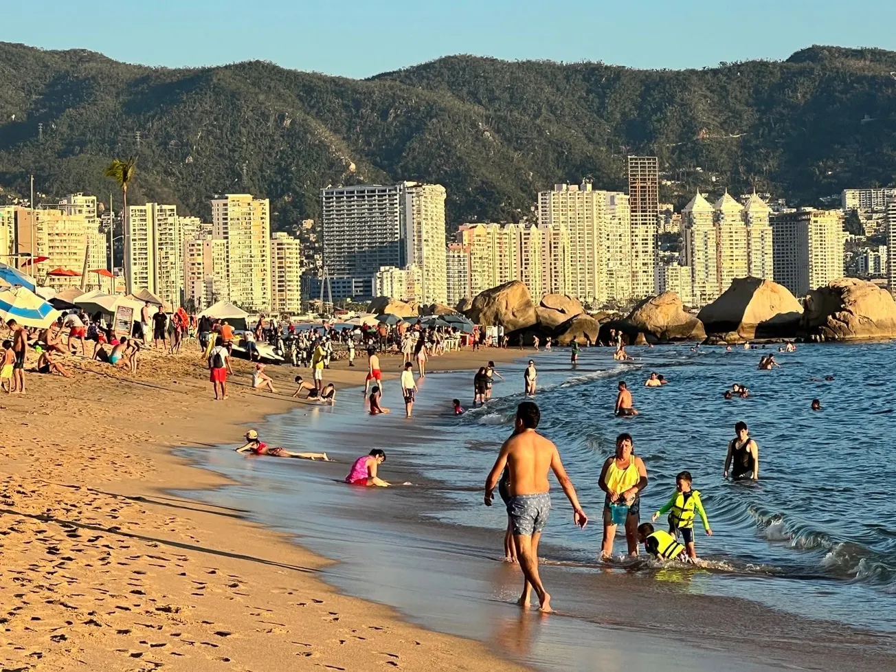 Guerrero recibió más de 230 mil turistas en vacaciones decembrinas