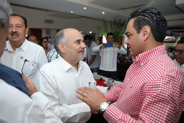 Se registra Añorve Baños como precandidato al Senado por Guerrero