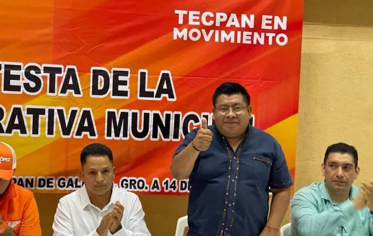 Asiste Masedonio Mendoza a la toma de protesta de comité municipal de MC